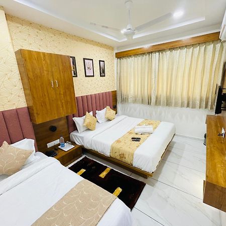 Hotel Avenue Sky Ahmedabad Ngoại thất bức ảnh